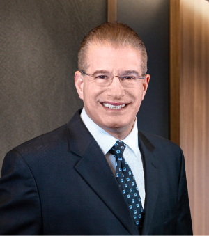 Steven Benvenisti Esq.